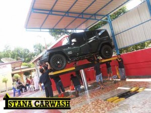 lf autocare 01 300x224 LF AutoCare