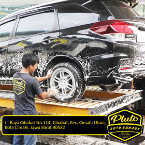 pluto auto garage 05 300 Pluto Auto Garage
